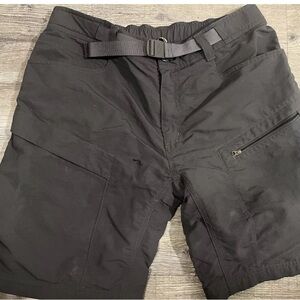 The North Face Black Mens Cargo Shorts with Integrated Belt Size M